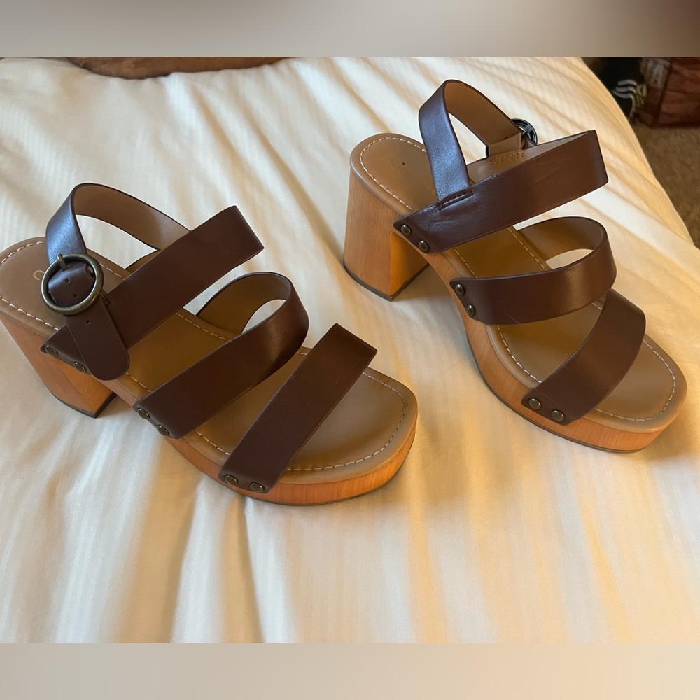 Platform Chunky Sandals